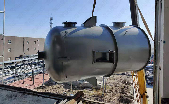 MVR蒸發器安裝現場 MVR蒸發器安裝現場